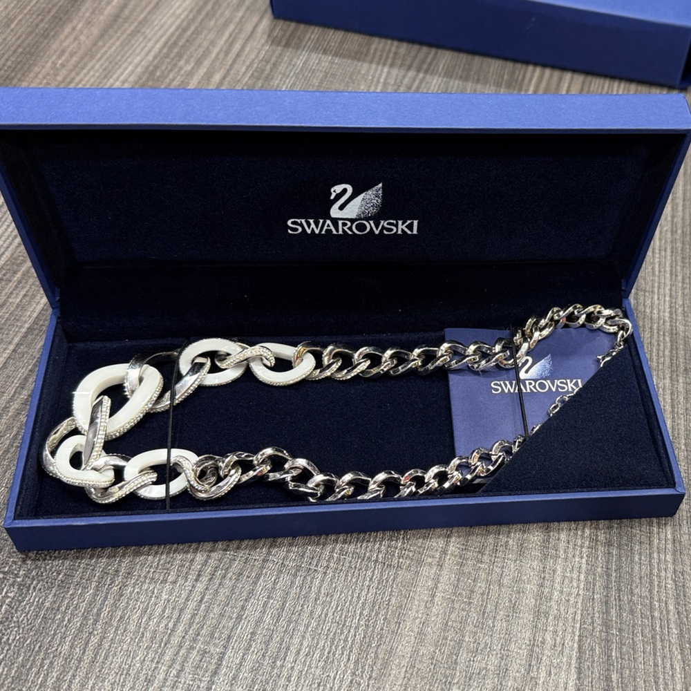 Swarovski Silver and Cream Chain Necklace